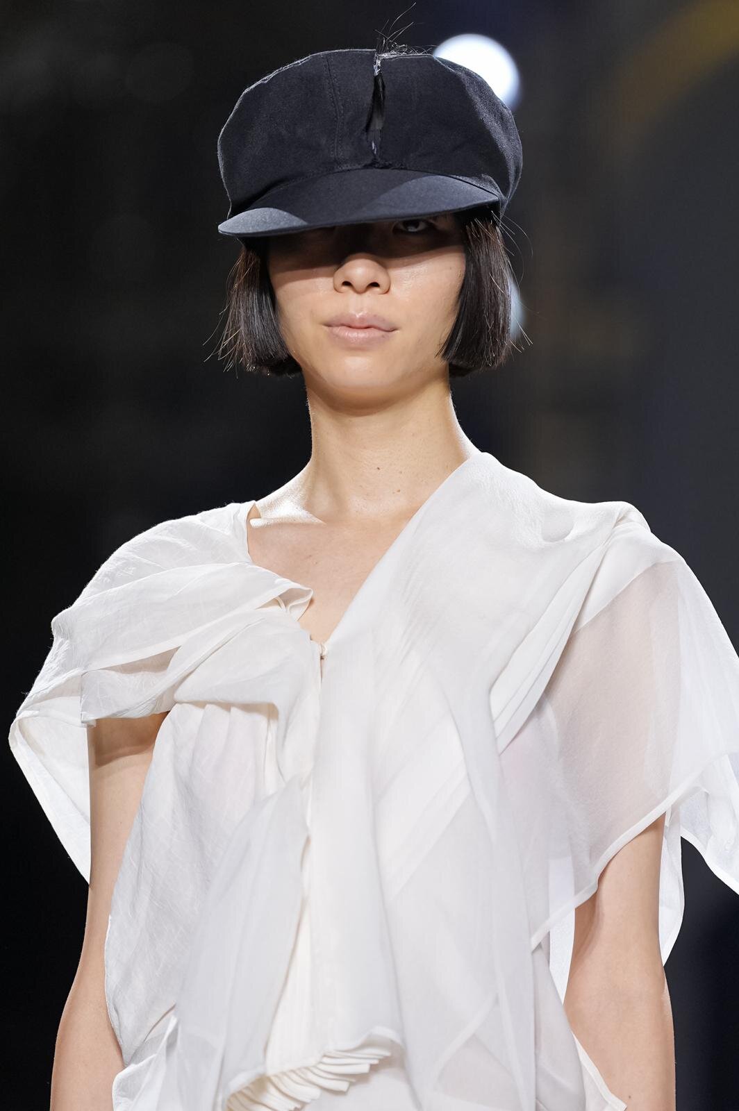 ヨウジヤマモト(Yohji Yamamoto) 2026年春夏ウィメンズコレクション  - 写真67