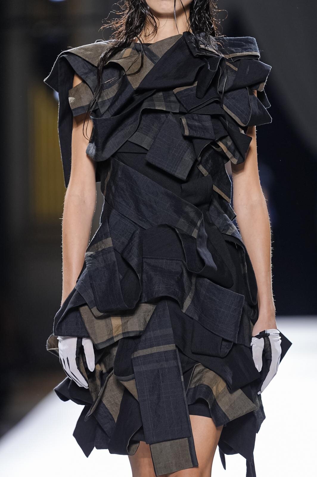 ヨウジヤマモト 2026年春夏<span>コレクション</span> - 写真98