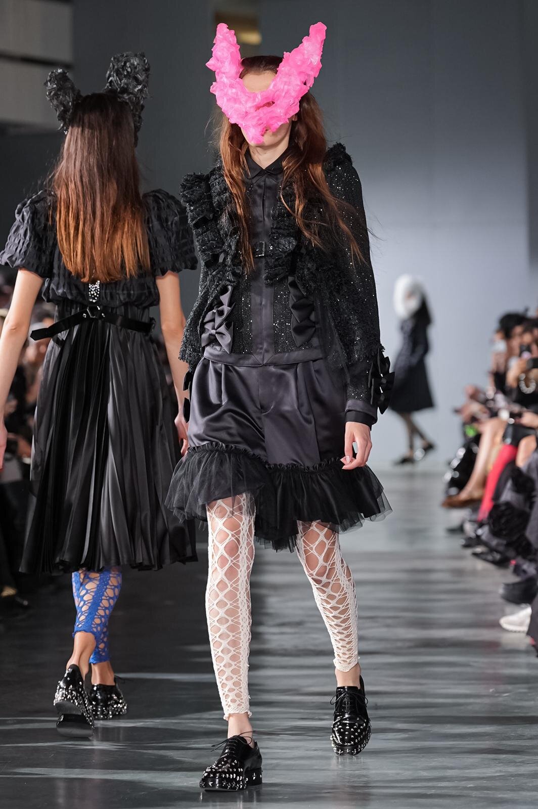 ノワール ケイ ニノミヤ(noir kei ninomiya) 2026年春夏ウィメンズコレクション  - 写真38