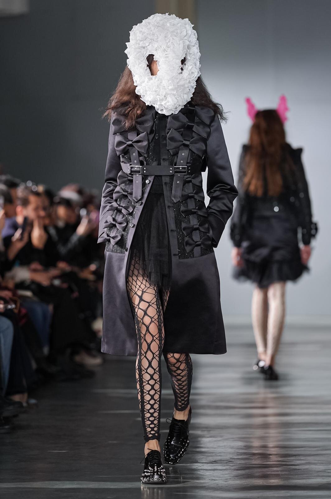 ノワール ケイ ニノミヤ(noir kei ninomiya) 2026年春夏ウィメンズコレクション  - 写真40