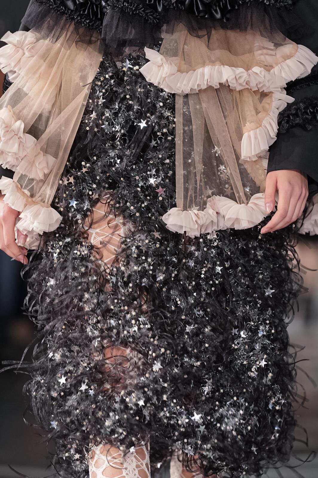 ノワール ケイ ニノミヤ(noir kei ninomiya) 2026年春夏ウィメンズコレクション  - 写真50