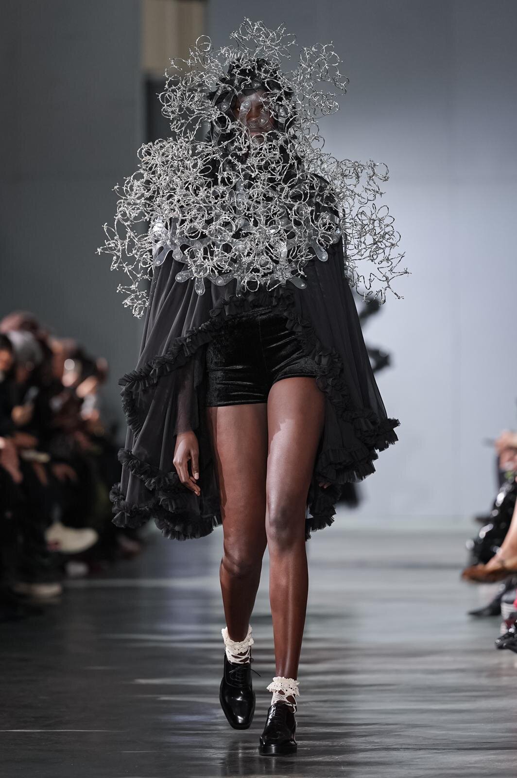 ノワール ケイ ニノミヤ(noir kei ninomiya) 2026年春夏ウィメンズコレクション  - 写真60