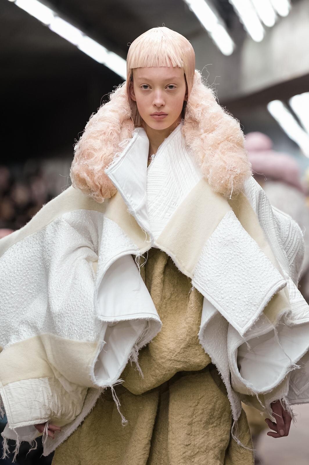 コム デ ギャルソン 2026年春夏<span>コレクション</span> - 写真18