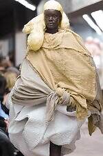 コム デ ギャルソン 26年春夏コレクション - ナチュラルで温かな安らぎ｜写真21