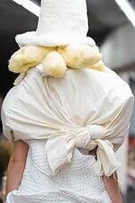 コム デ ギャルソン 26年春夏コレクション - ナチュラルで温かな安らぎ｜写真48