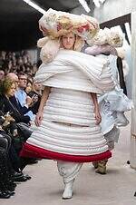 コム デ ギャルソン 26年春夏コレクション - ナチュラルで温かな安らぎ｜写真52