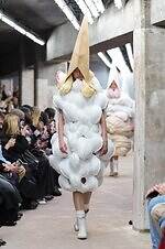 コム デ ギャルソン 26年春夏コレクション - ナチュラルで温かな安らぎ｜写真59