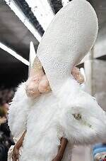 コム デ ギャルソン 26年春夏コレクション - ナチュラルで温かな安らぎ｜写真66