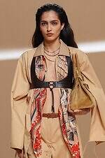 エルメス 2026年春夏ウィメンズコレクション - 海辺を駆ける女性騎手にインスパイア｜写真32