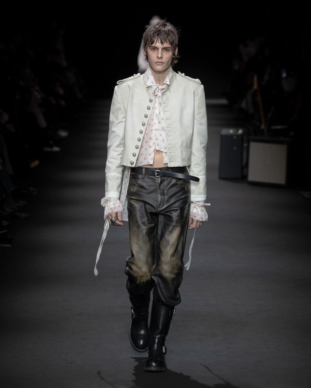 アン ドゥムルメステール 2026年春夏<span>コレクション</span> - 写真10