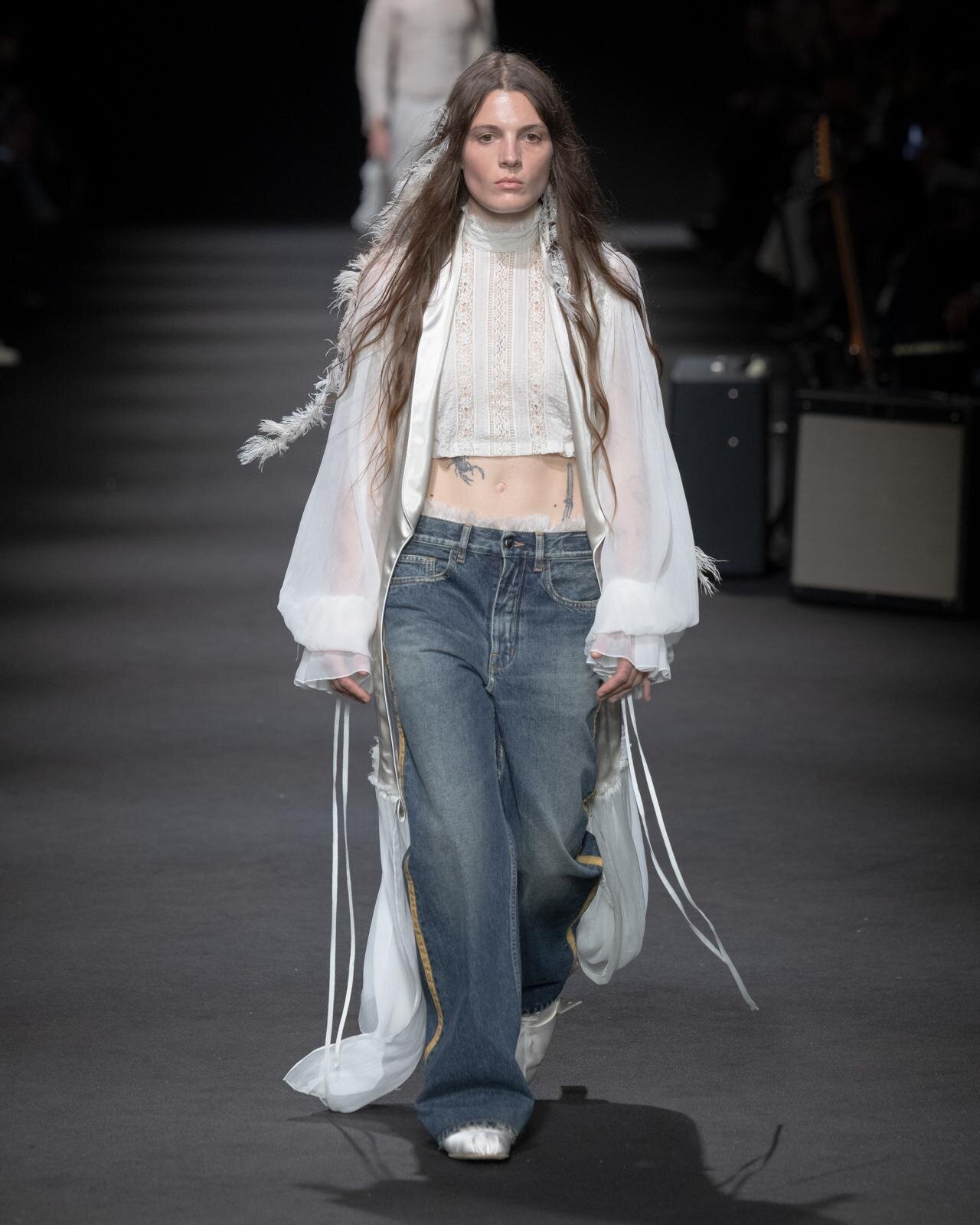 アン ドゥムルメステール 2026年春夏<span>コレクション</span> - 写真19