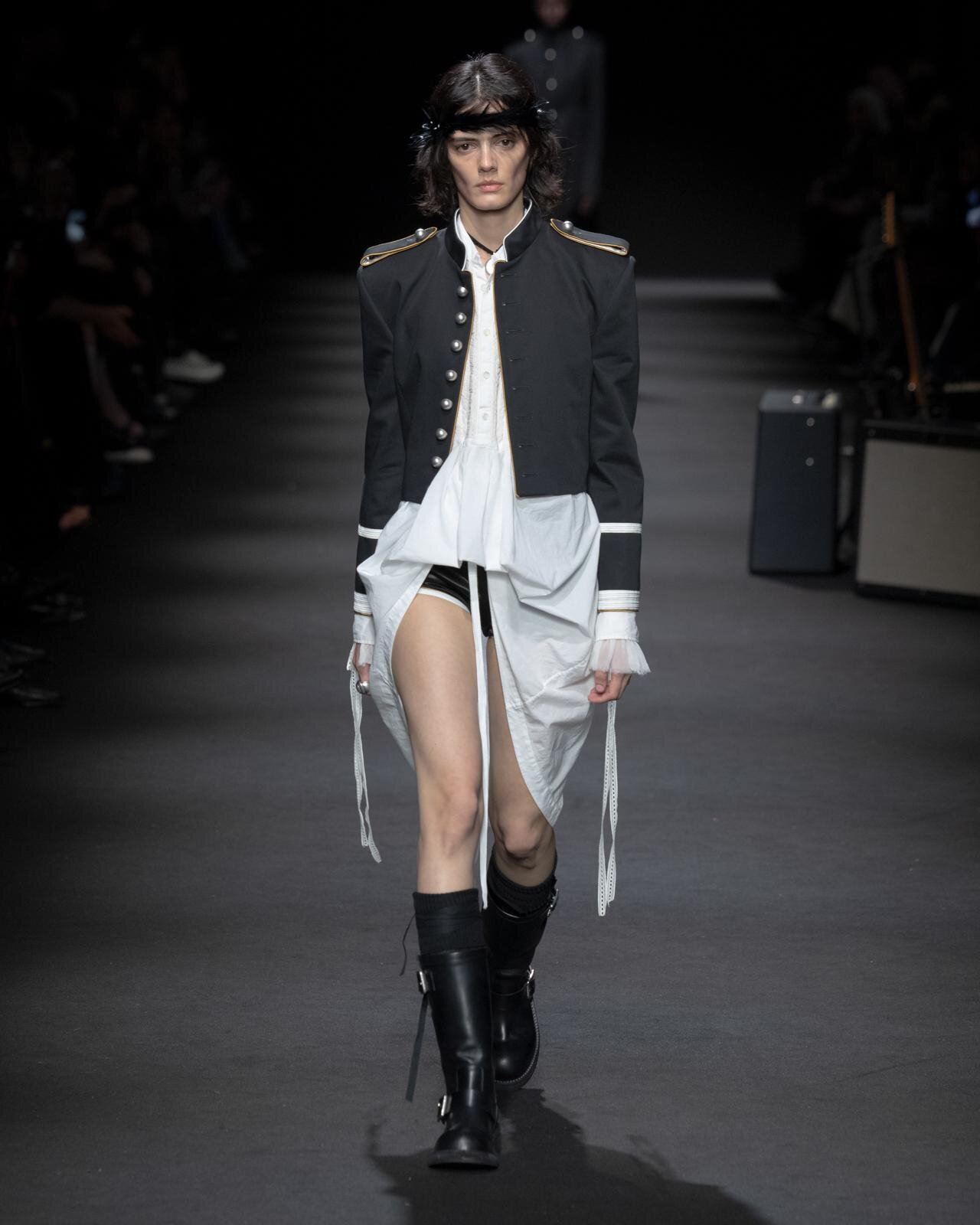 アン ドゥムルメステール 2026年春夏<span>コレクション</span> - 写真22