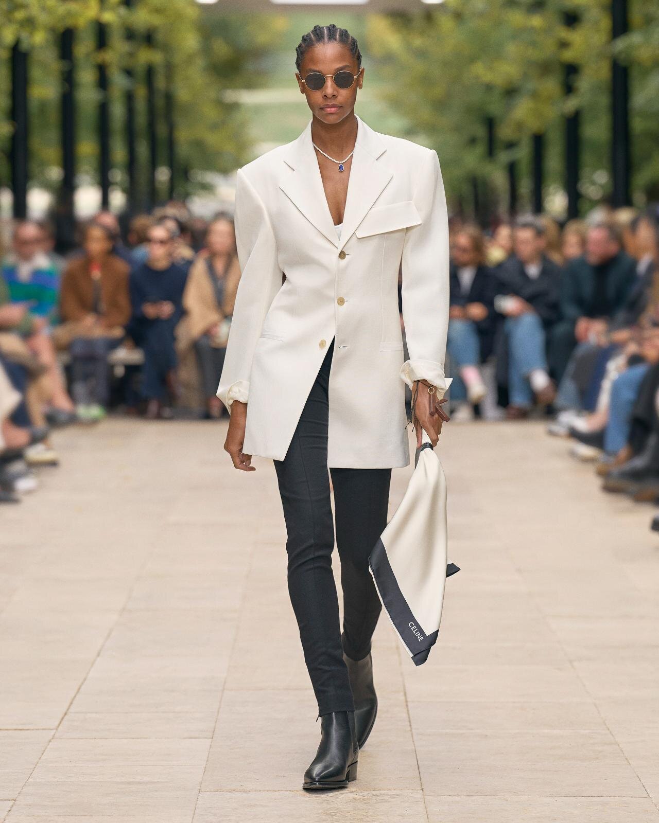 セリーヌ(CELINE) 2026年夏ウィメンズコレクション  - 写真48