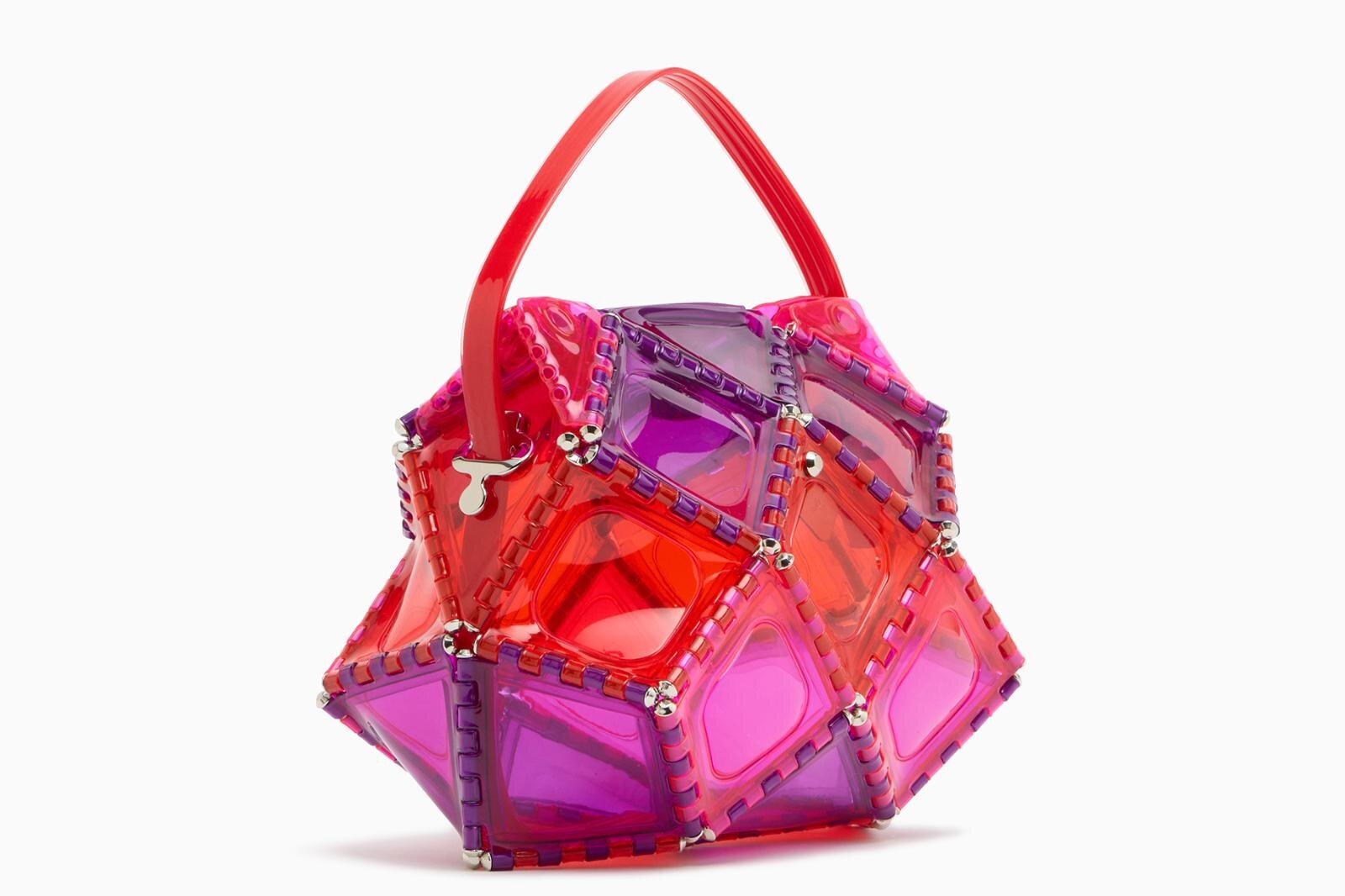 ゴジュウニ バイ ヒカルマツムラ“きらめく四角形パネル”の2WAYバッグ、安達祐実とコラボ