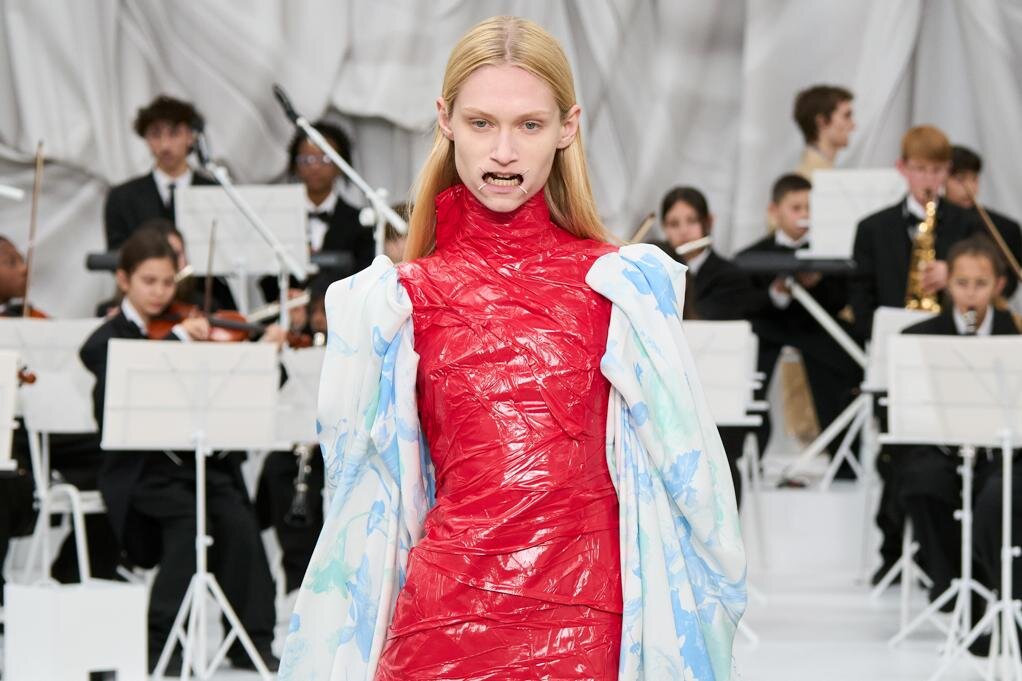 メゾン マルジェラ 2026年春夏コレクション - 新旧アイデアで魅せるリアルな服