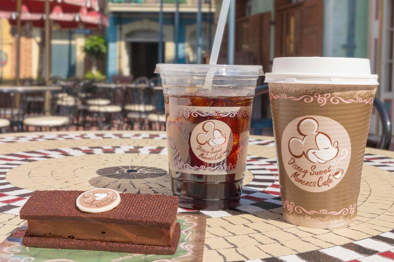 東京ディズニーリゾート“ほっとひと息”オリジナルブレンドコーヒー＆スイーツ、2層仕立てチーズケーキなど