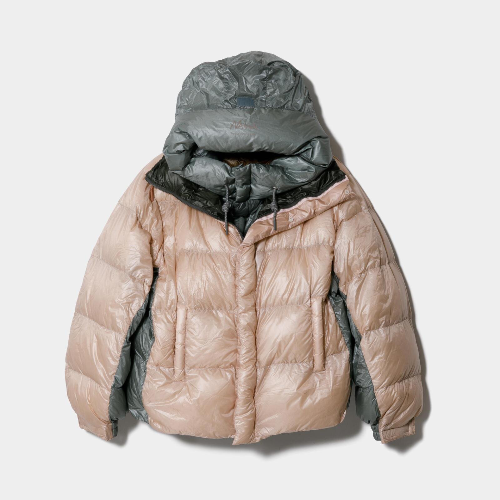 「マルチレイヤリングダウンベストブルゾン」165,000円