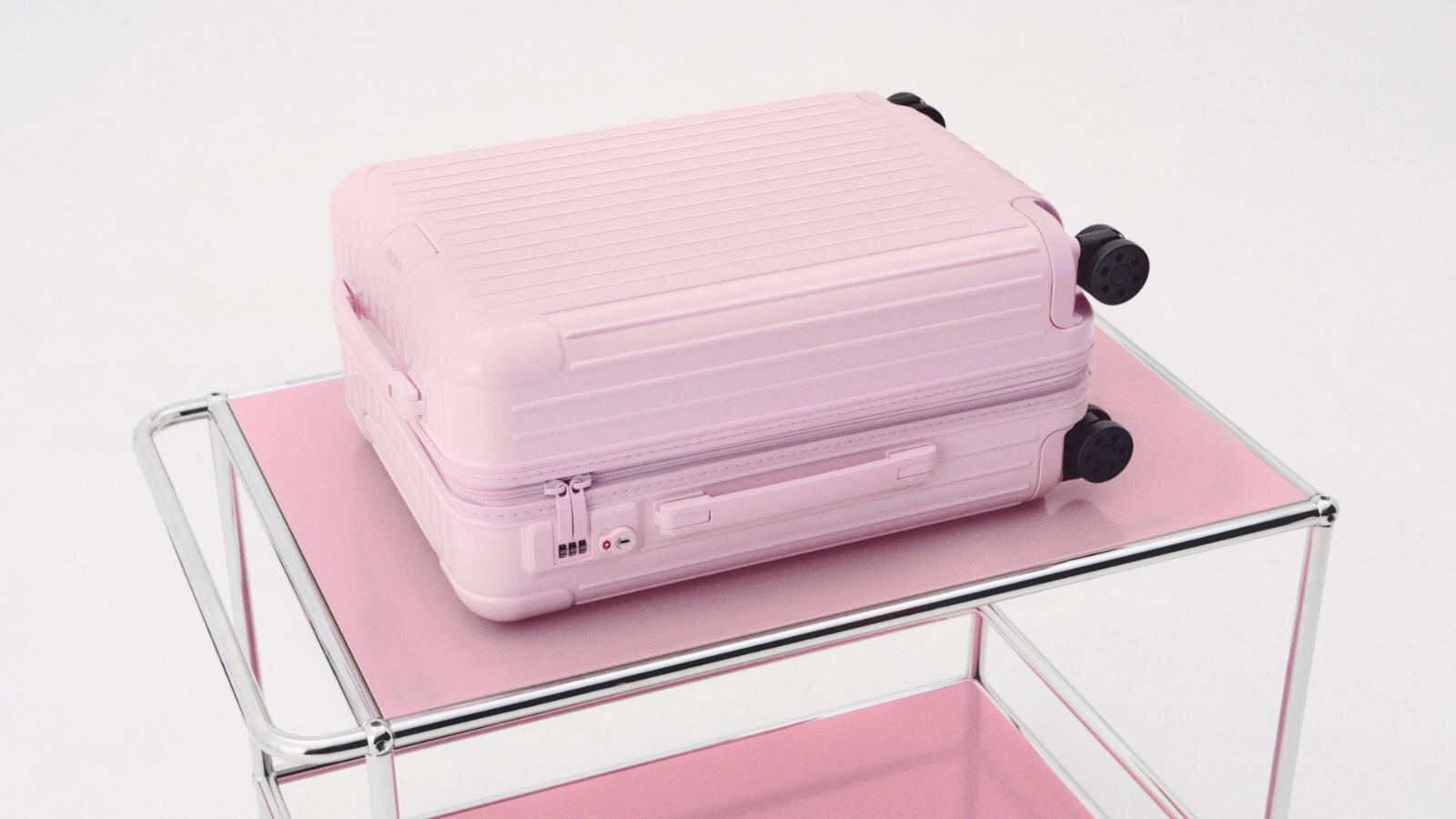 「エッセンシャル キャビン」143,008円