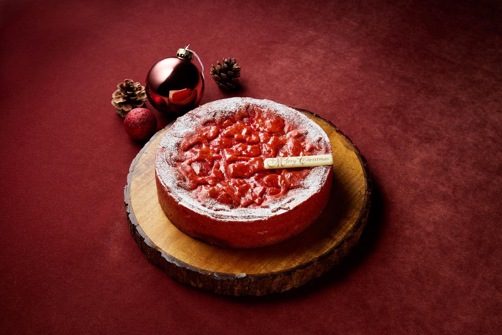 シャングリ・ラ 東京25年クリスマス、“雪の家”着想ビッグサイズの苺のショートケーキ＆トレインケーキ｜写真12