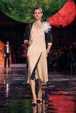 シャネル 2026年春夏ウィメンズコレクション - マチュー・ブレイジーが表現する”シャネルの宇宙”｜写真6