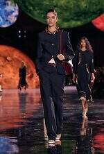 シャネル 2026年春夏ウィメンズコレクション - マチュー・ブレイジーが表現する”シャネルの宇宙”｜写真21