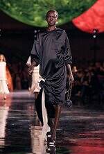 シャネル 2026年春夏ウィメンズコレクション - マチュー・ブレイジーが表現する”シャネルの宇宙”｜写真27