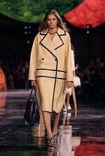 シャネル 2026年春夏ウィメンズコレクション - マチュー・ブレイジーが表現する”シャネルの宇宙”｜写真30