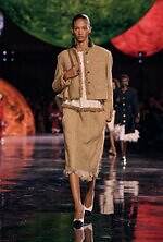 シャネル 2026年春夏ウィメンズコレクション - マチュー・ブレイジーが表現する”シャネルの宇宙”｜写真32