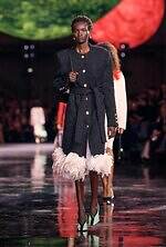 シャネル 2026年春夏ウィメンズコレクション - マチュー・ブレイジーが表現する”シャネルの宇宙”｜写真33