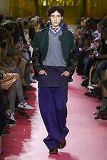 ミュウミュウ 2026年春夏コレクション - エプロンが映し出す働く女性像｜写真7