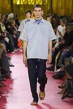 ミュウミュウ 2026年春夏コレクション - エプロンが映し出す働く女性像｜写真38