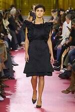 ミュウミュウ 2026年春夏コレクション - エプロンが映し出す働く女性像｜写真47