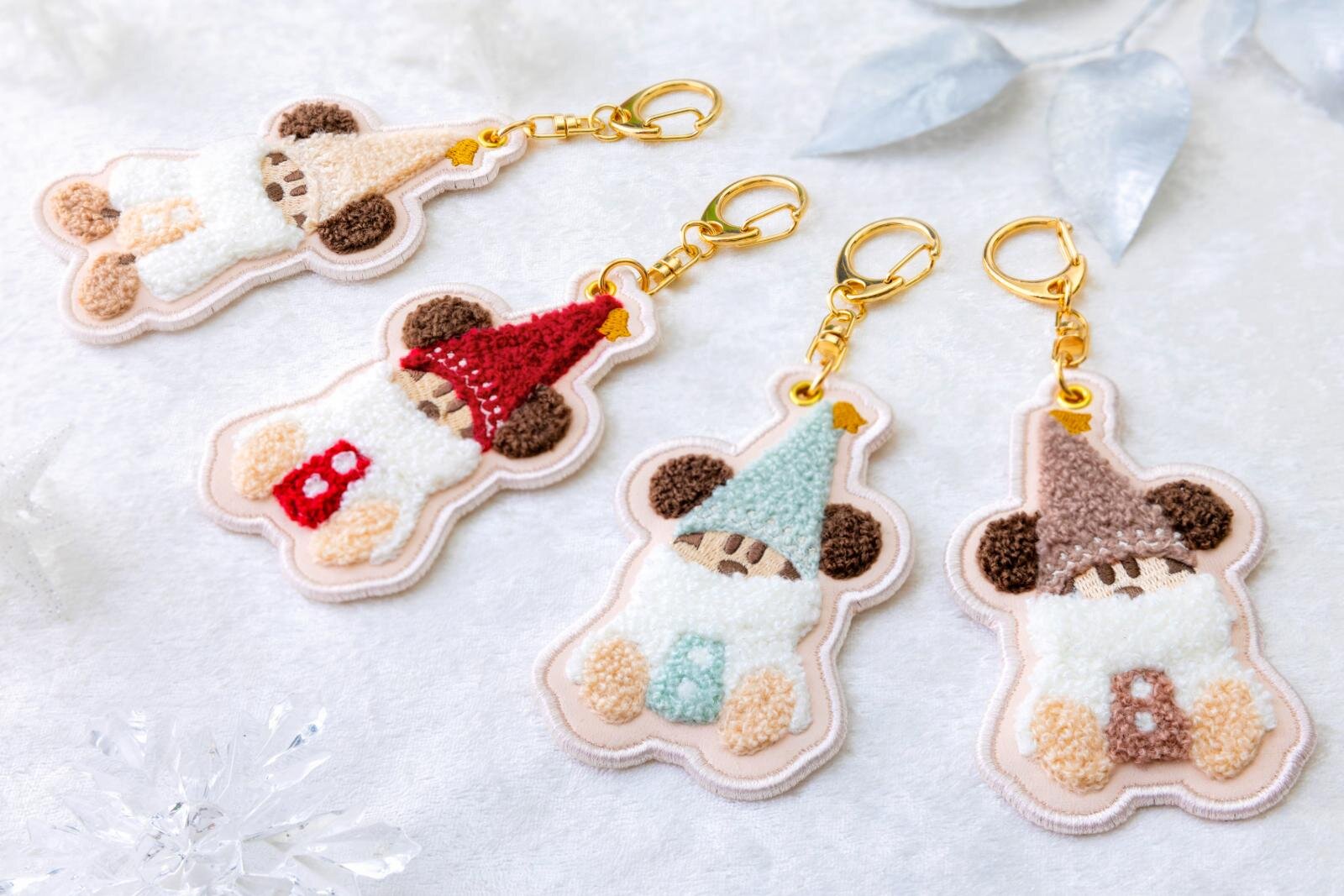 東京ディズニーリゾート25年クリスマス限定グッズ＆メニュー、妖精“リルリンリン”マフラーやカチューシャ｜写真11