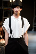 リミ フゥ(LIMI feu)、ブランド10周年のTraceコレクションを披露 -2011春夏コレクション｜写真40