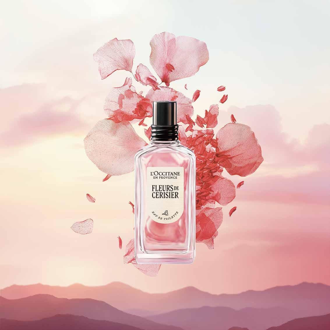 フルールドスリジエサクラ オードトワレ 10ｍL 3,410円、50mL 8,470円