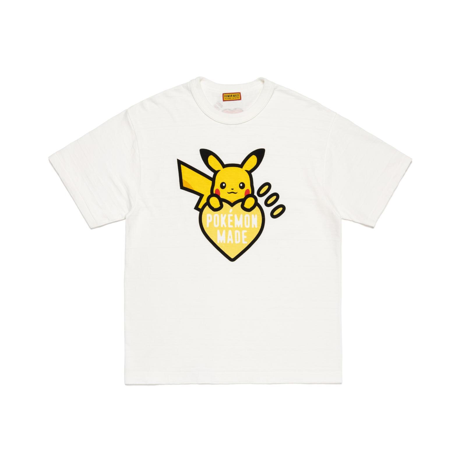 ヒューマンメイド×ポケモン“ハートロゴ”を抱えるピカチュウTシャツやジャケット、クッションも｜写真34