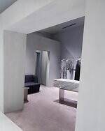 CFCL“グリッターきらめく”壺型ニットドレスがオフショルダーorベルスリーブで、六本木限定｜写真10