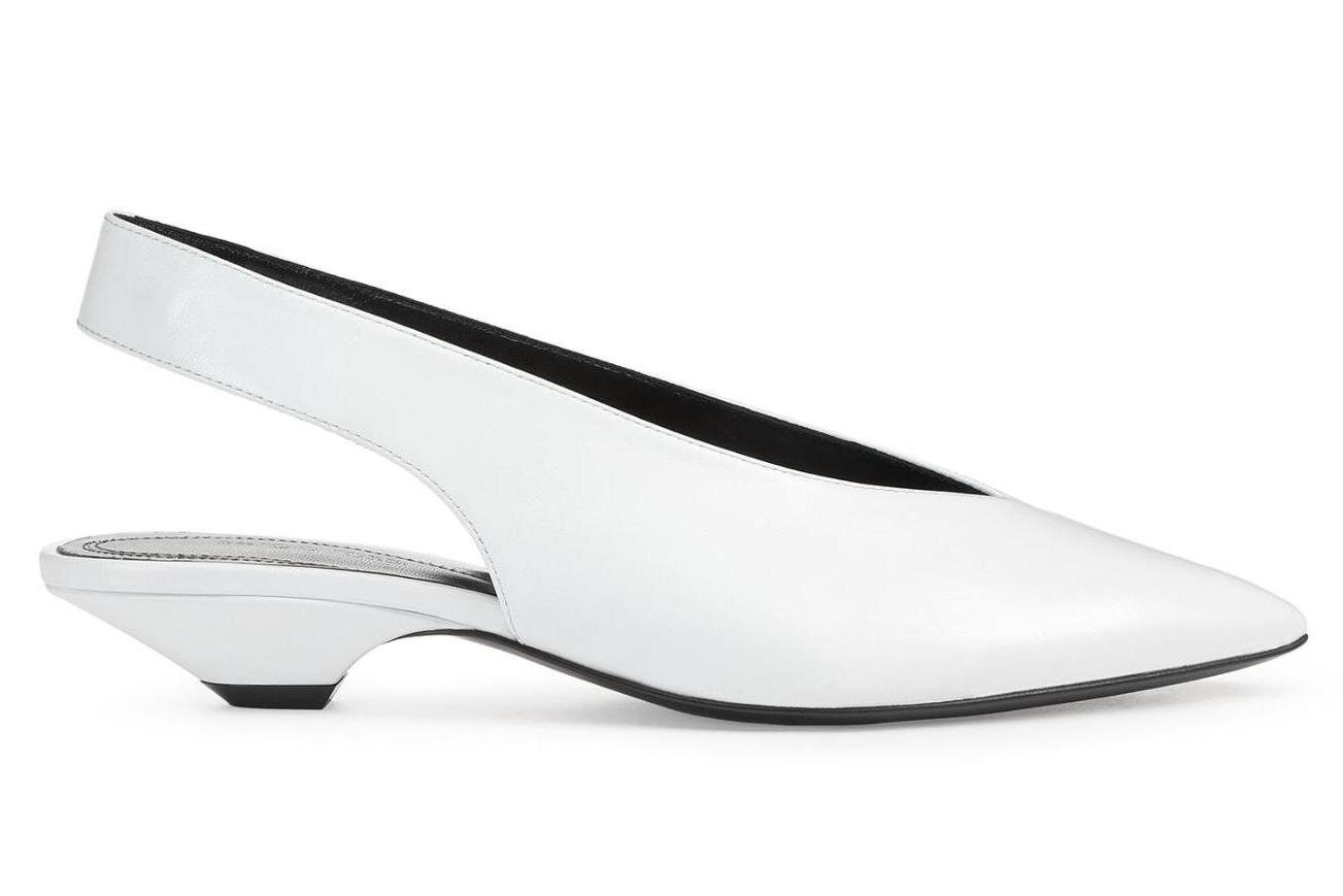 セルジオ ロッシ“くちばし”トゥのシューズ「ビーク」パンプスや指先の見えるバレリーナシューズ