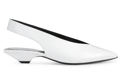 セルジオ ロッシ“くちばし”トゥのシューズ「ビーク」パンプスや指先の見えるバレリーナシューズ