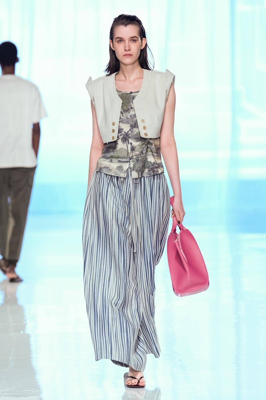 タエ アシダ(TAE ASHIDA) 2026年春夏ウィメンズ&メンズコレクション  - 写真6