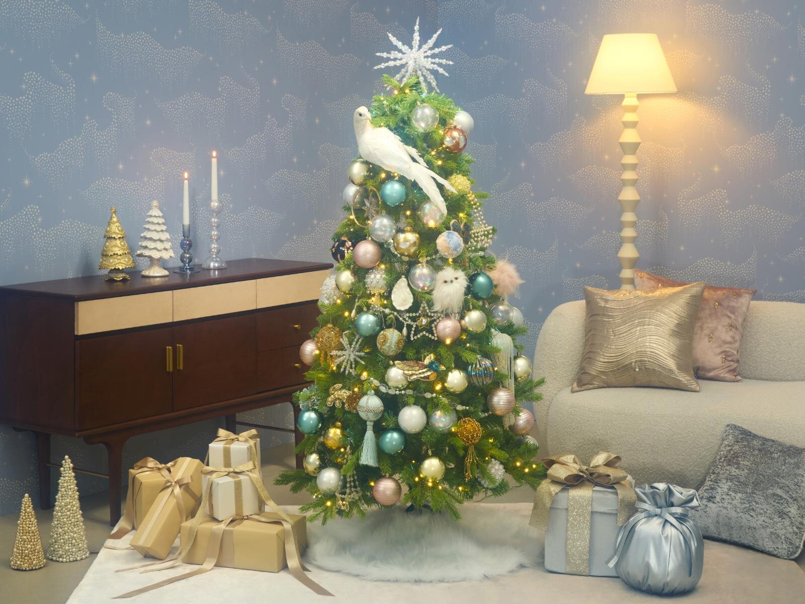 フランフランのクリスマス - 白フクロウやきらめく貝殻などオーナメント約120種類、スノードームも｜写真1