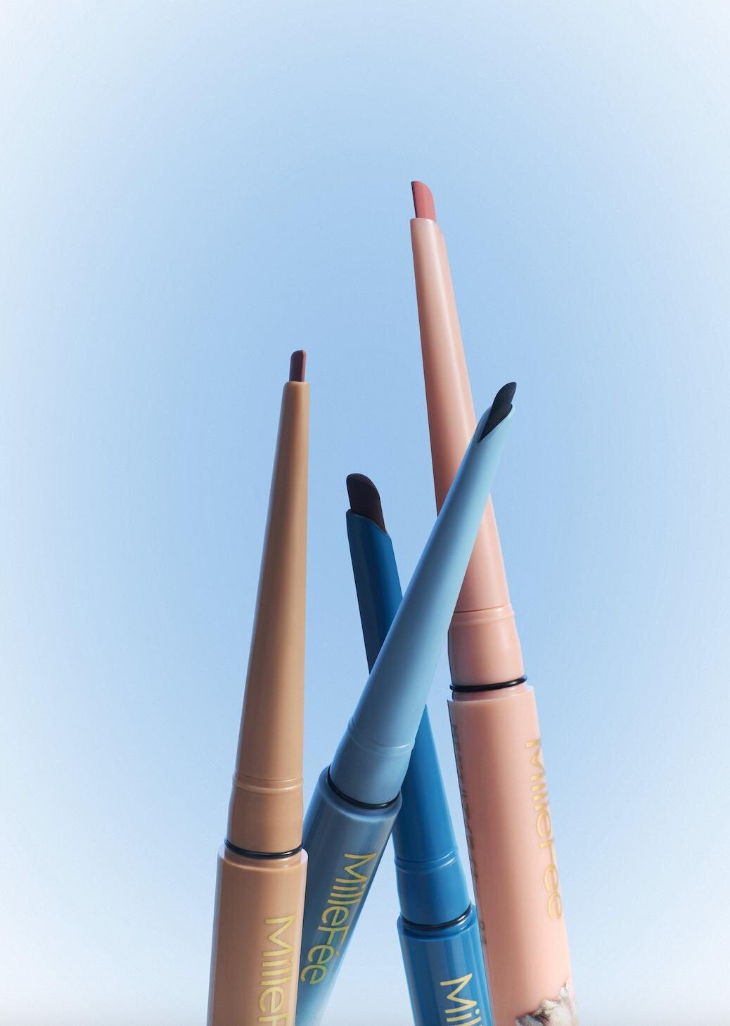 絵画ジェルアイライナー 全4色 各1,210円＜新製品＞ 