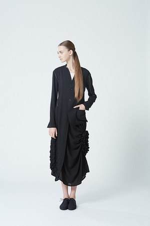 ヨウジヤマモト プリュス ノアール(YOHJI YAMAMOTO +NOIR) 2015年春夏ウィメンズコレクション  - 写真15