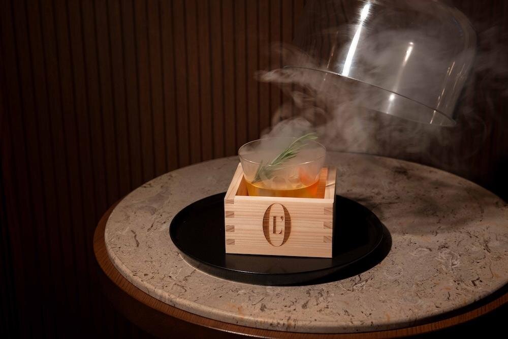 仏ファッションメディア「ロフィシェル」からバー誕生、カクテル＆フォアグラムース最中を表参道で｜写真6