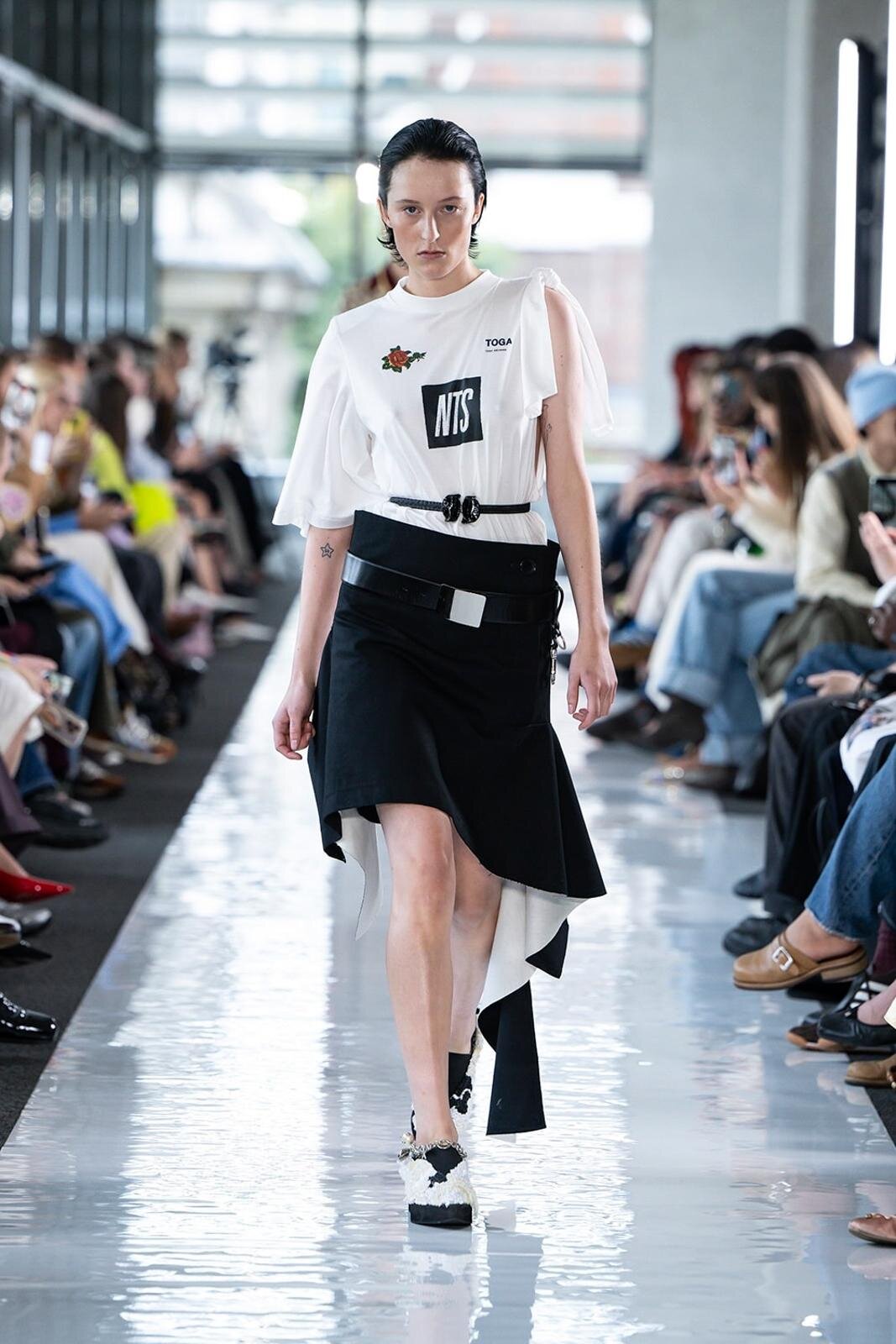 トーガ 2026年春夏<span>コレクション</span> - 写真13