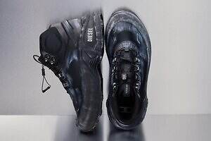 ディーゼル“ダメージ加工”のミッドカットスニーカー、ユーズド風アッパーにチャンキーソール