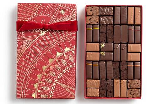 ラ・メゾン・デュ・ショコラ25年クリスマス、"パリの街並み"着想アドベントカレンダー