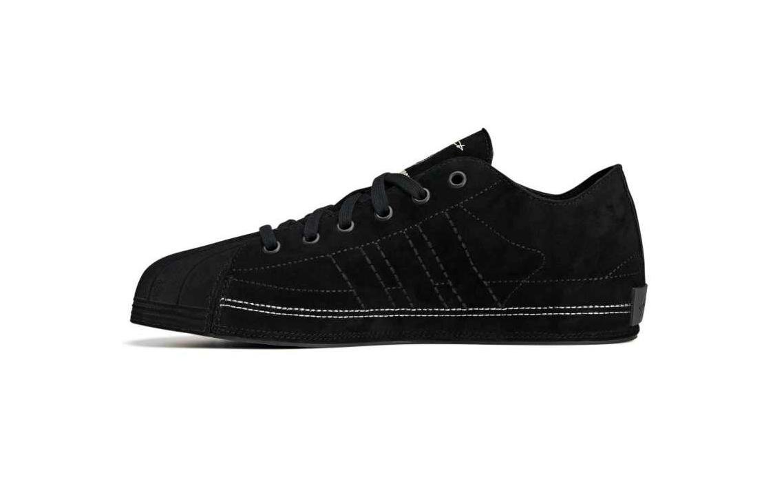 Y-3×ネイバーフッド、コラボロゴ入りスニーカーやモーターサイクルジャケット｜写真4
