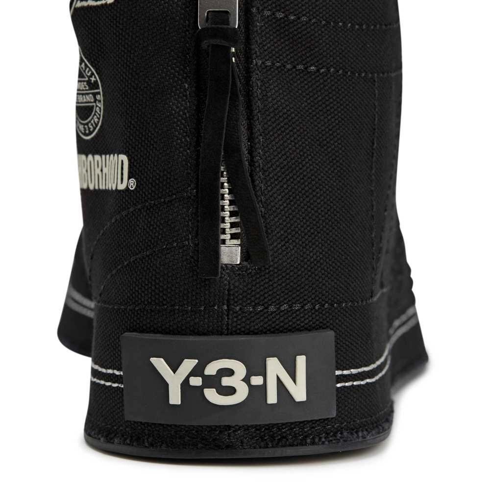 Y-3×ネイバーフッド、コラボロゴ入りスニーカーやモーターサイクルジャケット｜写真17