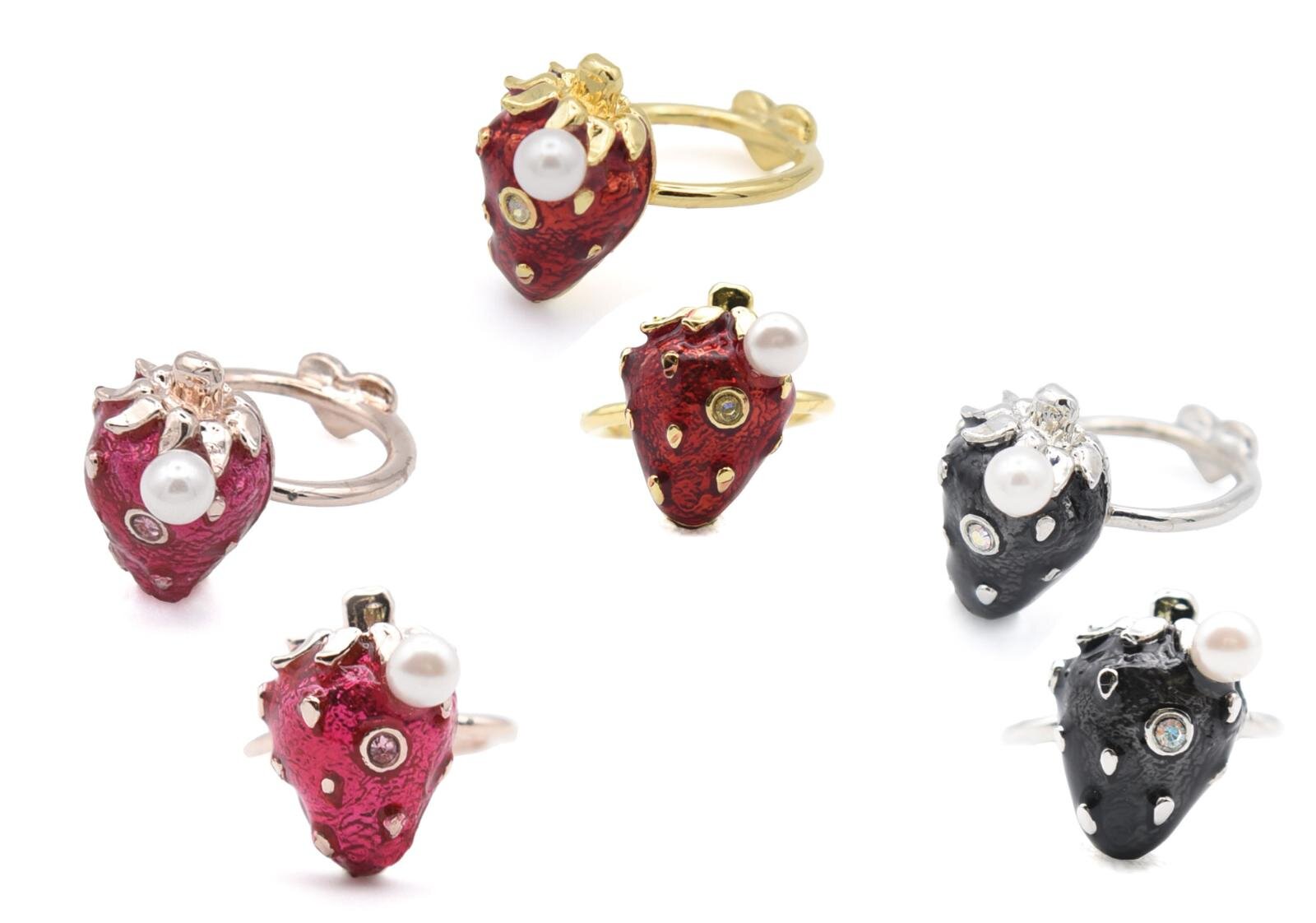 ミルク“粉砂糖トッピング”の苺×ハートプリントジャンスカやドレス、煌めく苺型ネックレス＆リングも｜写真13